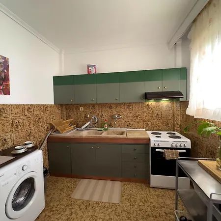 Spacious Artistic Flat With Private Parking Apartment Thessaloniki